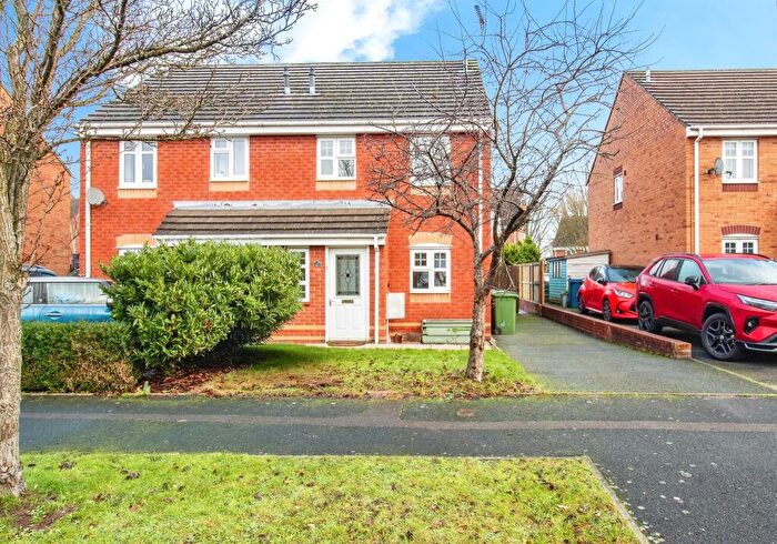 3 Bedroom Semi Detached House For Sale In Ebony Close, Stafford, ST16