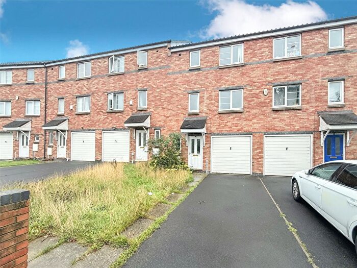 4 Bedroom Terraced House For Sale In Bridges View, Village Heights, Gateshead, NE8