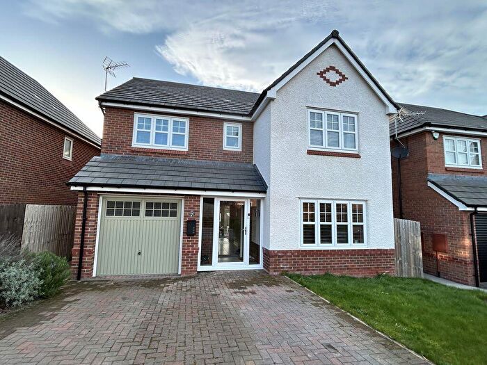 4 Bedroom Detached House For Sale In Clos Emlyn, Old Colwyn, LL29