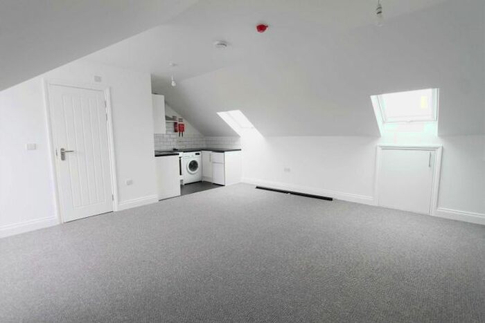 Studio To Rent In Westmount Road, London, SE9