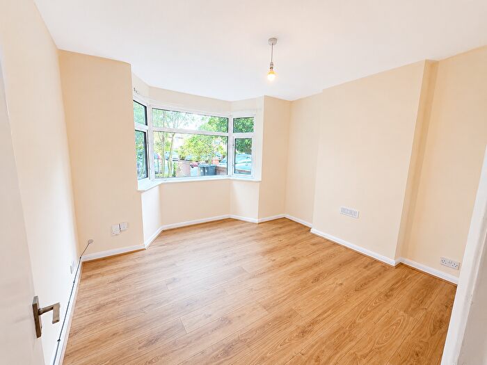 2 Bedroom Maisonette To Rent In Staines Road, Feltham, TW14