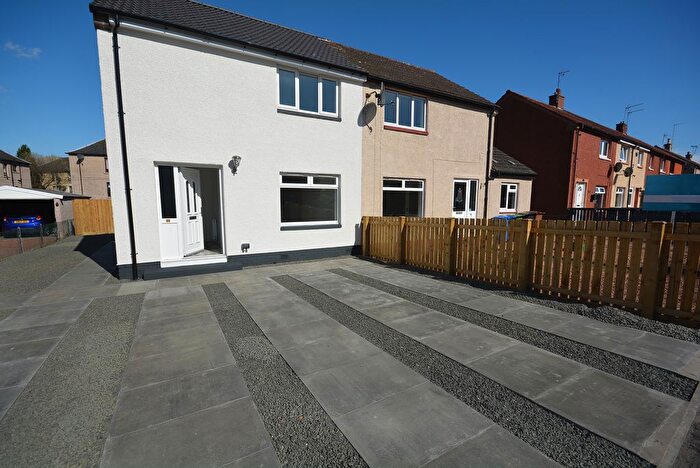 2 Bedroom End Of Terrace House To Rent In Posthill, Sauchie, Alloa, Clackmannanshire, FK10