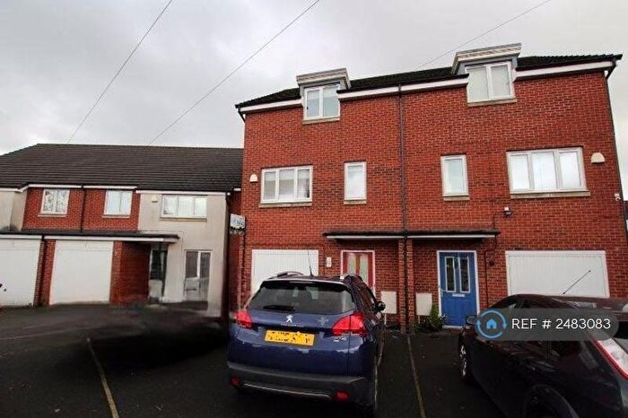 3 Bedroom Semi-Detached House To Rent In Castlerigg Drive, Middleton, Manchester, M24