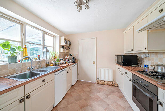 4 Bedroom Detached House For Sale In Spencer Drive, Midsomer Norton, Radstock, Somerset, BA3