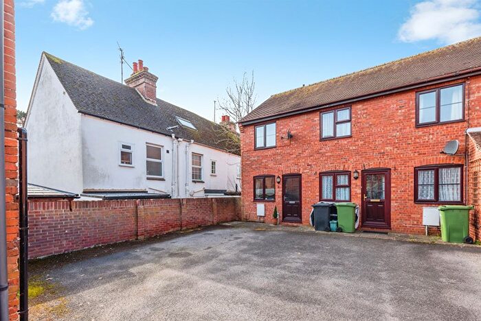 1 Bedroom End Terrace House For Sale In Bath Street, Abingdon, OX14
