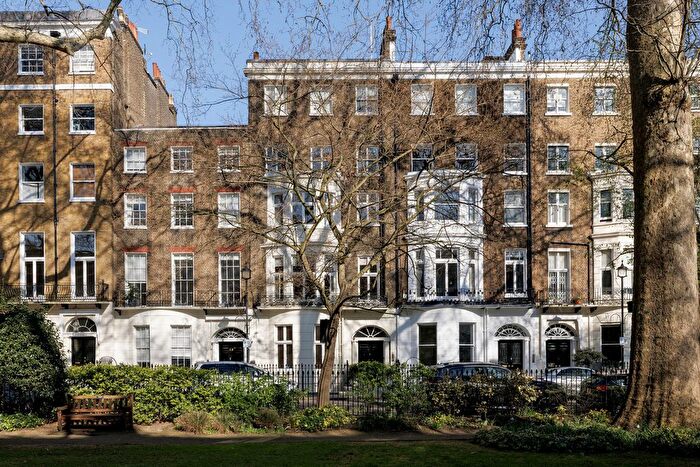 4 Bedroom Flat For Sale In Montagu Square, London, W1H