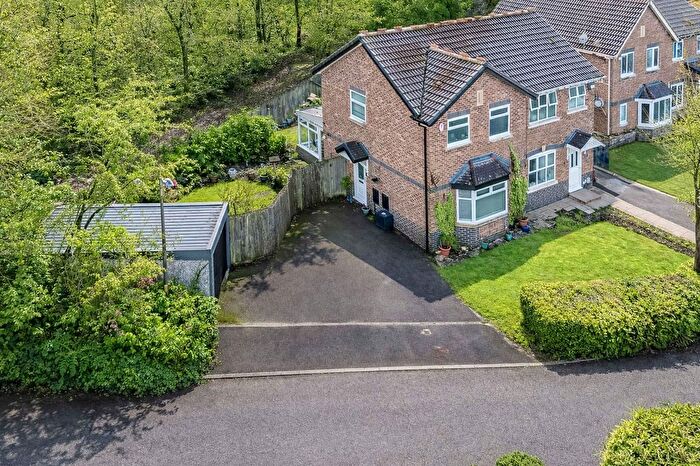 3 Bedroom Semi Detached House For Sale In Yew Tree Close, Chorley, PR7