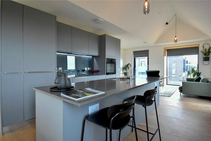 4 Bedroom Semi-Detached House To Rent In Lockhart Way, Northstowe, Cambridge, CB24