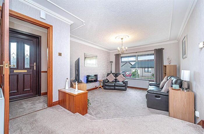 2 Bedroom Detached Bungalow For Sale In East Whitefield, Dunfermline, KY12