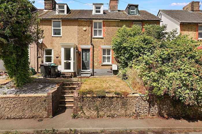3 Bedroom Terraced House For Sale In Holborough Road, Snodland, ME6