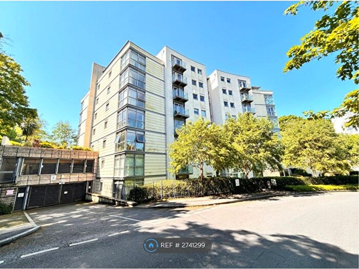 1 Bedroom Flat To Rent In The Pinnacle, Bournemouth, BH1