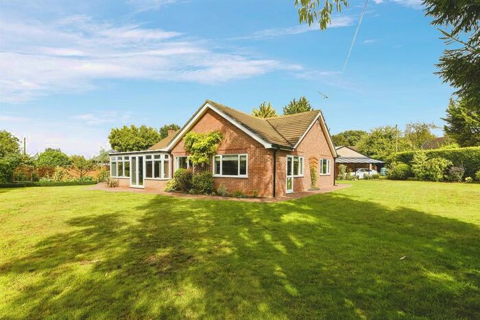 3 Bedroom Detached Bungalow For Sale In Leonards Lane, Feltwell, Thetford, IP26