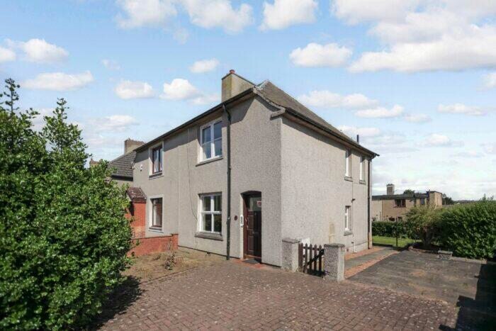 2 Bedroom Semi-Detached House For Sale In Keir Street, Cowdenbeath, KY4
