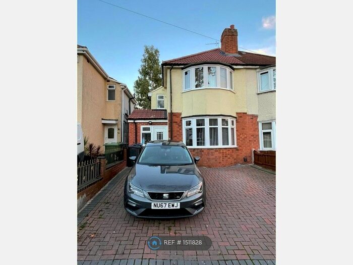 3 Bedroom Semi-Detached House To Rent In Welford Avenue, Birmingham, B26