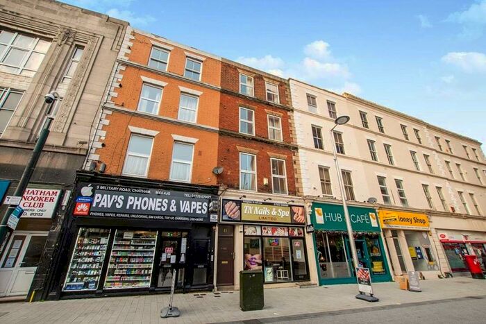 1 Bedroom Flat To Rent In Military Road, Chatham, Kent, ME4