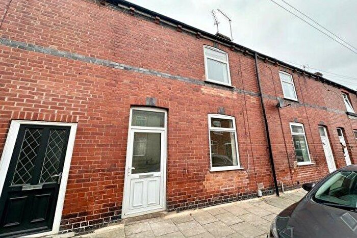 2 Bedroom Terraced House To Rent In Hunt Street, Castleford, WF10