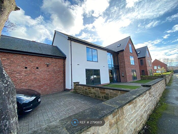 8 Bedroom Detached House To Rent In Belford Close, Sunderland, SR2