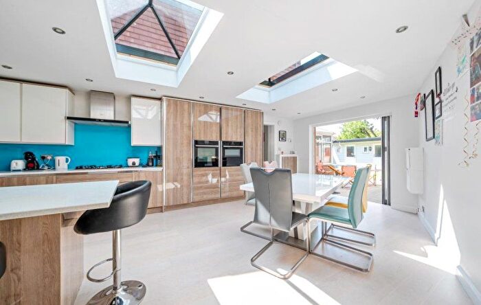 4 Bedroom End Of Terrace House For Sale In Gloucester Crescent, Staines-Upon-Thames, Surrey, TW18