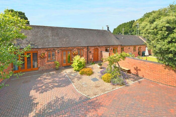 3 Bedroom Barn Conversion For Sale In Pillaton, Penkridge, ST19