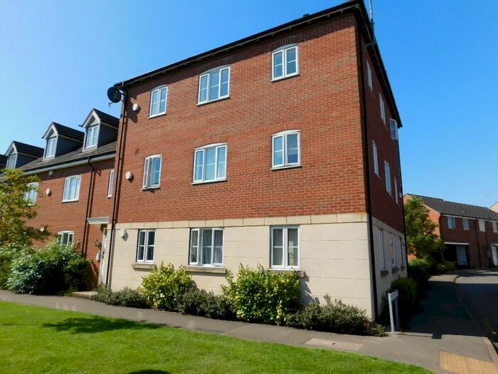 2 Bedroom Flat To Rent In The Pollards, Bourne, Lincolnshire, PE10