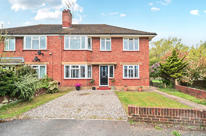 2 Bedroom Maisonette For Sale In Underwood Avenue, Ash, Surrey, GU12