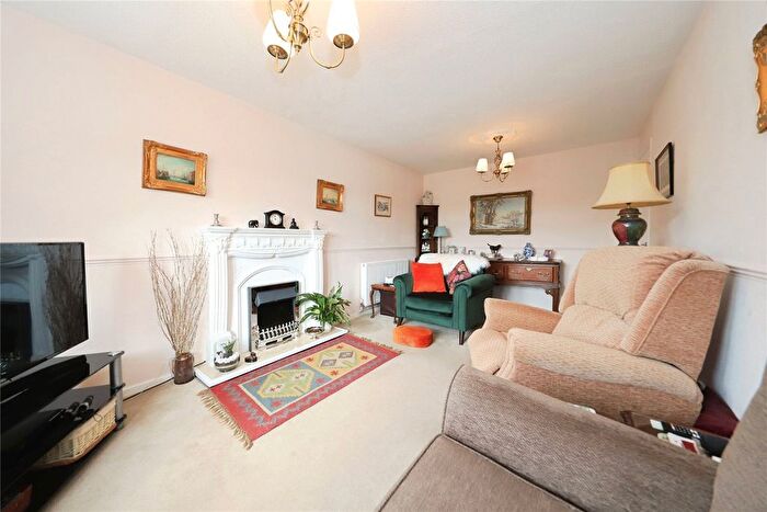 2 Bedroom Bungalow For Sale In Kelso Gardens, Perton Wolverhampton, Staffordshire, WV6