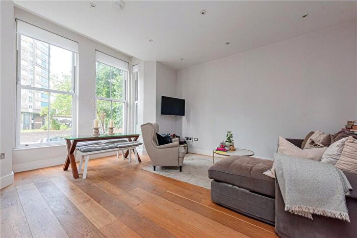 2 Bedroom Apartment To Rent In Shoot Up Hill, London, NW2
