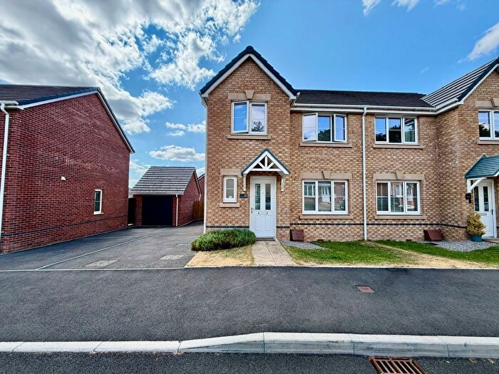 3 Bedroom Semi-Detached House For Sale In Woodfieldside Road, Gellihaf, NP12