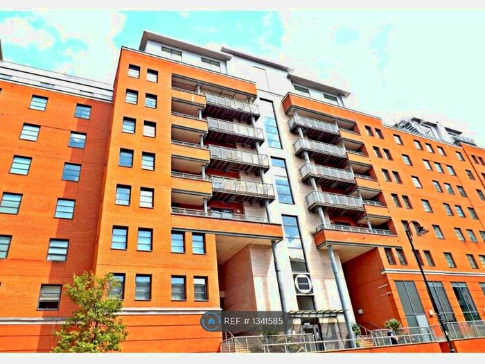 1 Bedroom Flat To Rent In The Quadrangle, Manchester, M1
