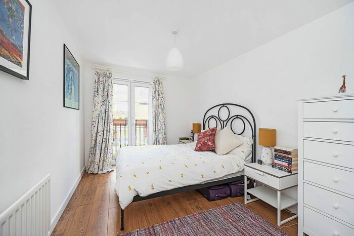 2 Bedroom Flat To Rent In Cubitt Street, King's Cross, London, WC1X
