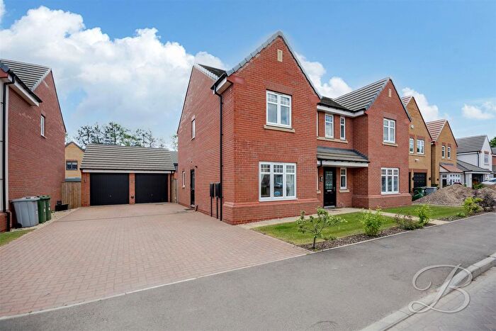 5 Bedroom Detached House For Sale In Longwall Lane, Edwinstowe, NG21