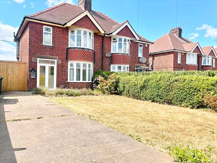 3 Bedroom Semi-Detached House To Rent In Sutton Road, Kirkby In Ashfield, NG17