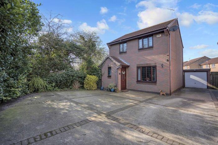 3 Bedroom Detached House For Sale In Nelson Way, Grimsby, DN34