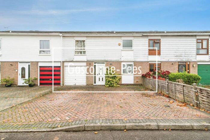 3 Bedroom House To Rent In Basingstoke, RG24