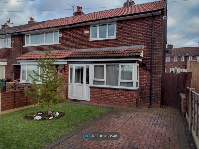 2 Bedroom End Of Terrace House To Rent In Mill Lane, Woodley, Stockport SK6