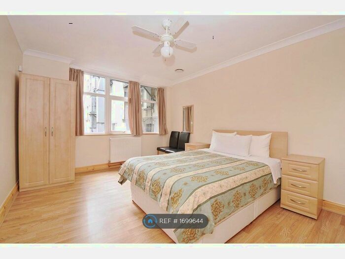 1 Bedroom Flat To Rent In London, London, WC2H