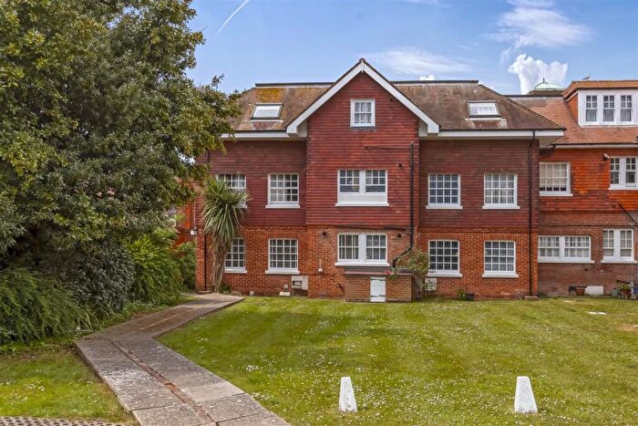 1 Bedroom Flat To Rent In St. Michaels Road, Worthing, BN11