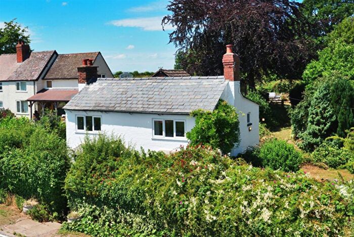 3 Bedroom Cottage For Sale In Allensmore, Hereford, HR2