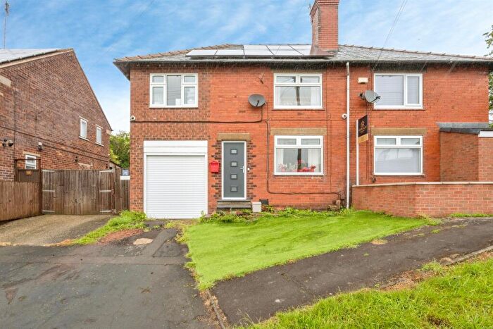 4 Bedroom Semi-Detached House For Sale In Ellershaw Lane, Conisbrough, Doncaster, DN12