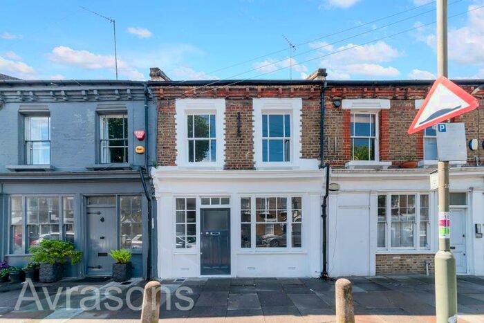 3 Bedroom Terraced House To Rent In Tyneham Road, Clapham Junction, SW11