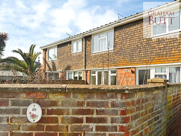 3 Bedroom Terraced House To Rent In Norfolk Gardens, Littlehampton, West Sussex, BN17