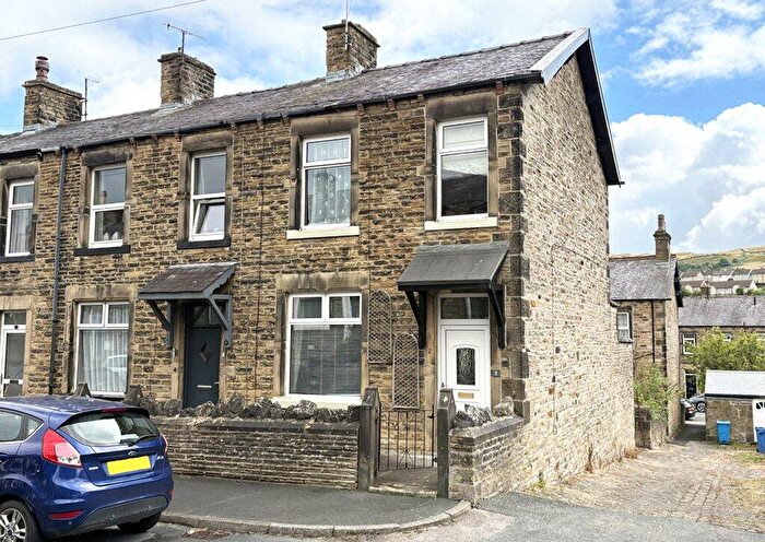 3 Bedroom End Of Terrace House For Sale In Nelson Street, Skipton, BD23