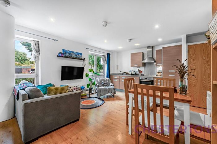 1 Bedroom Flat To Rent In Heathfield Court, Tredegar Road, E3