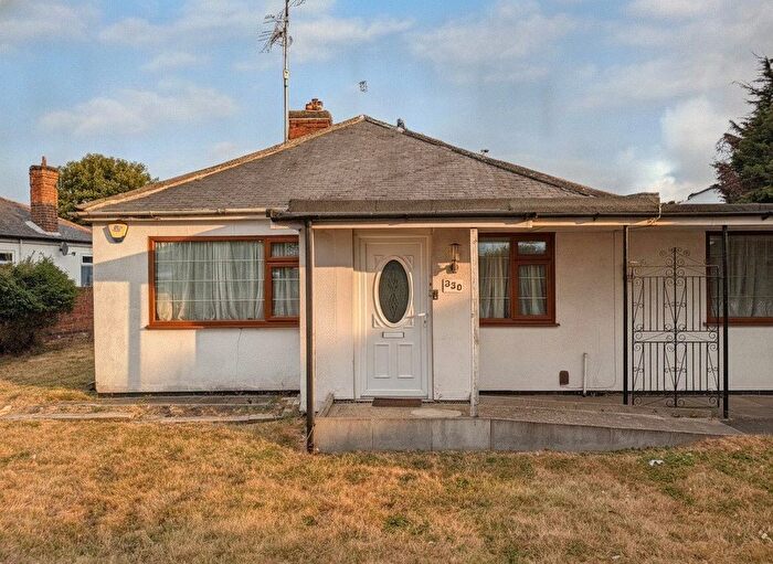 3 Bedroom Bungalow For Sale In Humberstone Lane, Leicester, Leicestershire, LE4