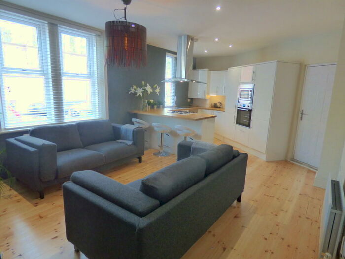 2 Bedroom Ground Flat To Rent In Brentwood Avenue, Jesmond, NE2