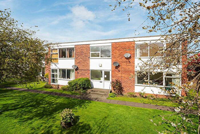 1 Bedroom Flat To Rent In Wyncliffe Court, Moortown, Leeds, LS17