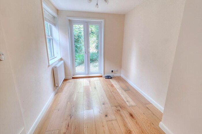 3 Bedroom Semi-Detached House For Sale In Mill Road, Stokenchurch, HP14