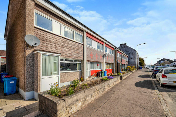 3 Bedroom End Of Terrace House For Sale In Strathyre Place, Stoneyburn, Bathgate, West Lothian, EH47