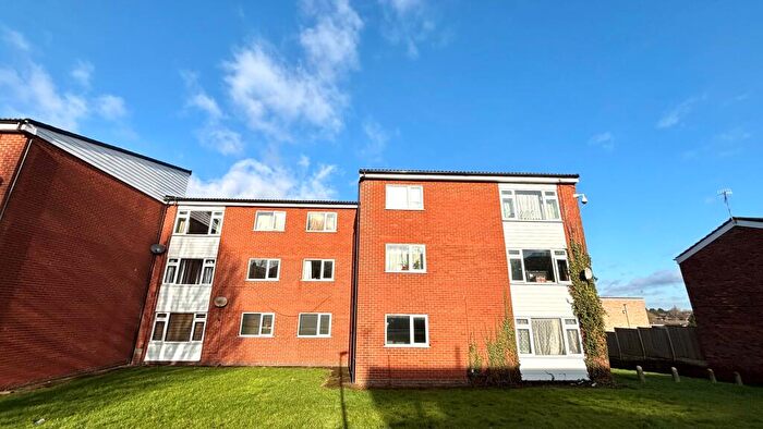 2 Bedroom Flat To Rent In Ribblesdale Court, Beeston, NG9