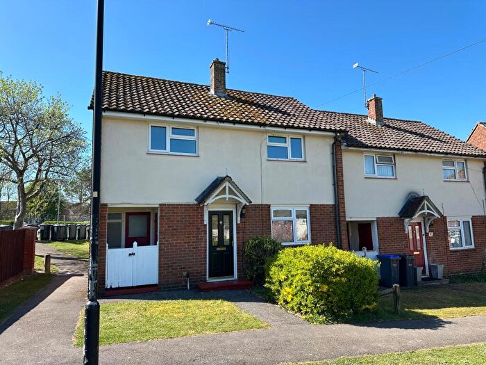 3 Bedroom End Of Terrace House To Rent In Waverley Close, Bulford Barracks, Bulford, SP4
